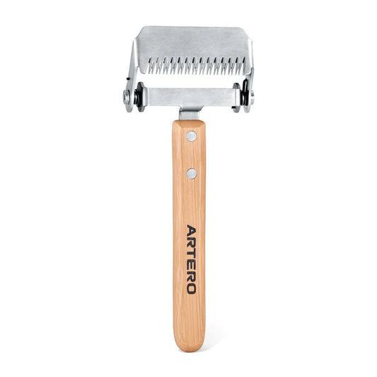 Zeus Flexible Double-Tooth Dematting Rake